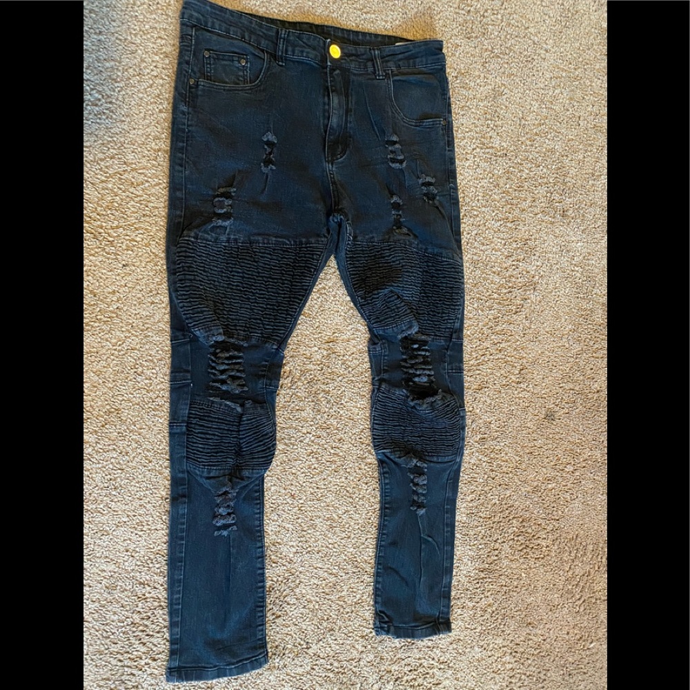 Black jeans 👖